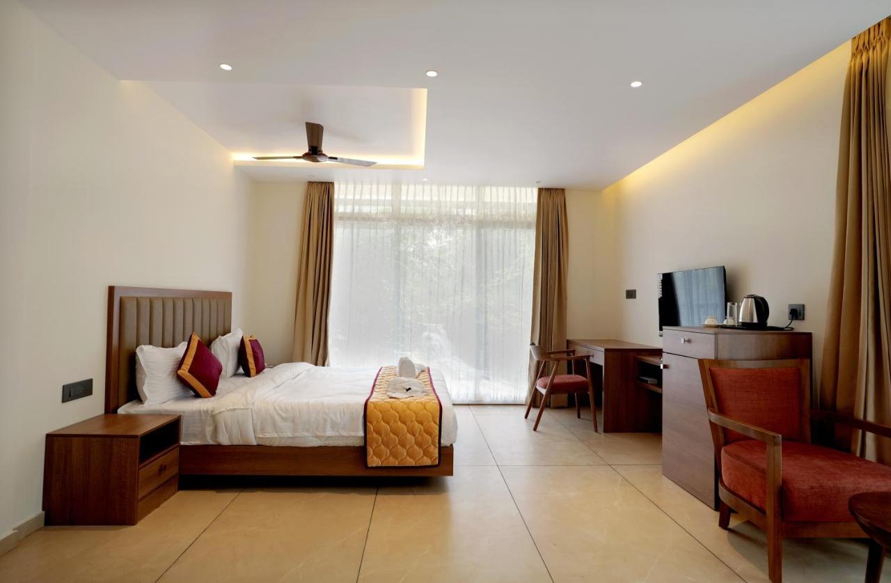 Bluemist Resorts Athirappilly Luaran gambar