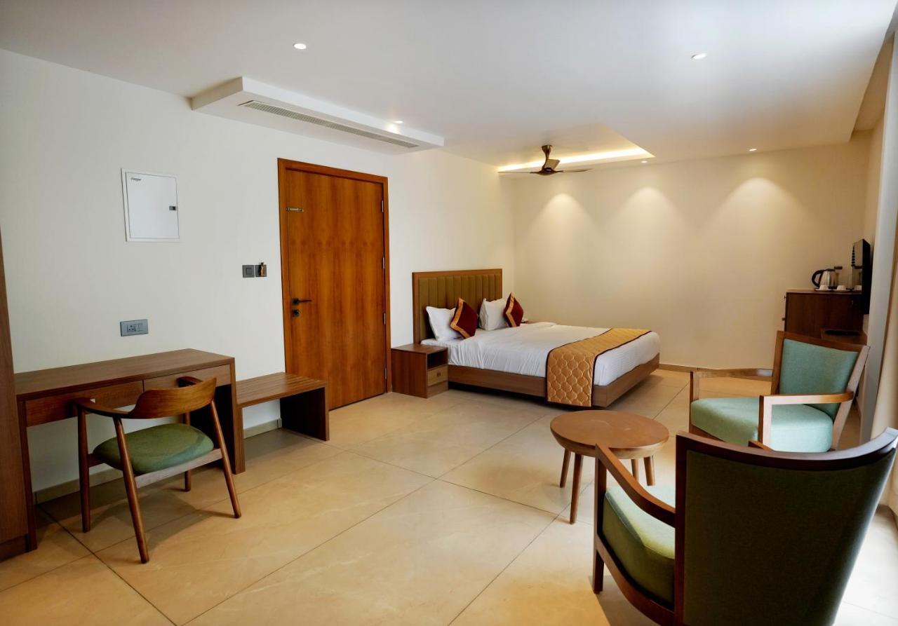 Bluemist Resorts Athirappilly Luaran gambar