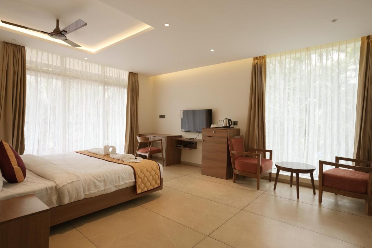 Bluemist Resorts Athirappilly Luaran gambar