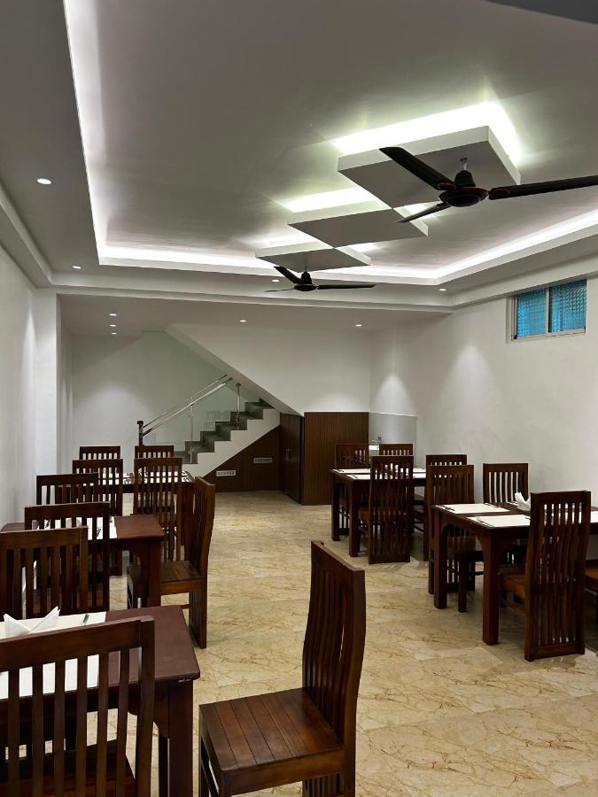 Bluemist Resorts Athirappilly Luaran gambar